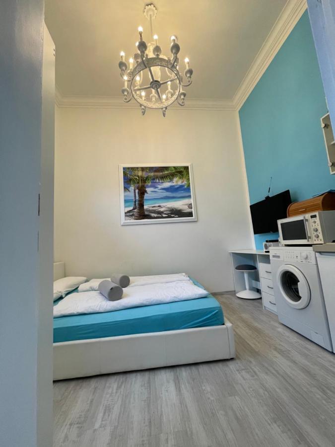 Moderne Und Gemuetliches Appartement Im Eg Mit Eigenem Zugang In Guter Wohnlage Мюльгайм-ан-дер-Рур Екстер'єр фото